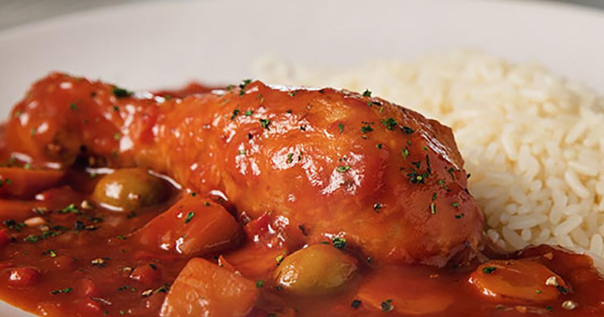 pollo guisado con papas