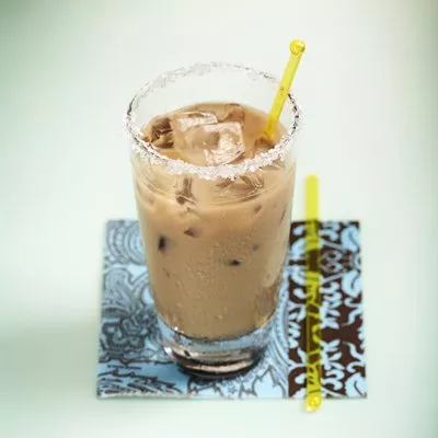 Iced Cinnamon-Honey Latte