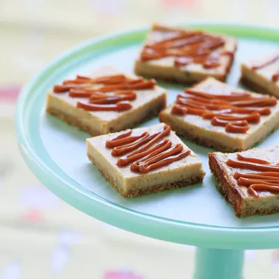 Banana Dulce de Leche Cheesecake Bars