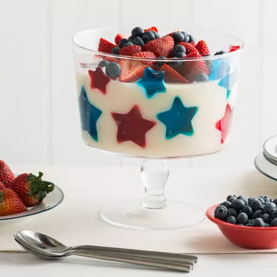 Gelatinas Vidrieras de Julio con Bayas Frescas
