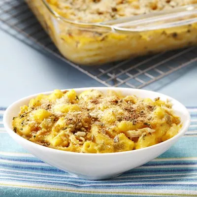 Macaroni & Cheese with Chicken & Chiles