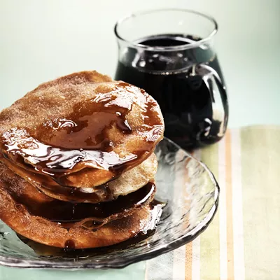 Buñuelos con Jarabe de Café