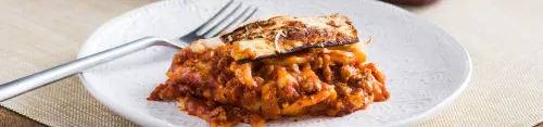 Cazuela de Tostada Francesa de Durazno y Almendras