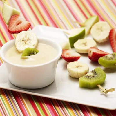 Fruit Kabobs with Creamy White Chocolate Sauce