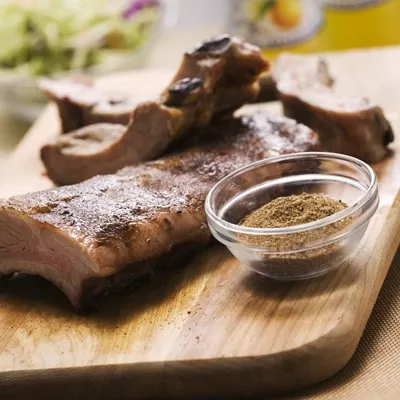Costillas Frotadas con Especias y Café