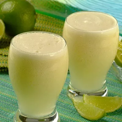 Limonada Suiça (Limonada Brasileña)